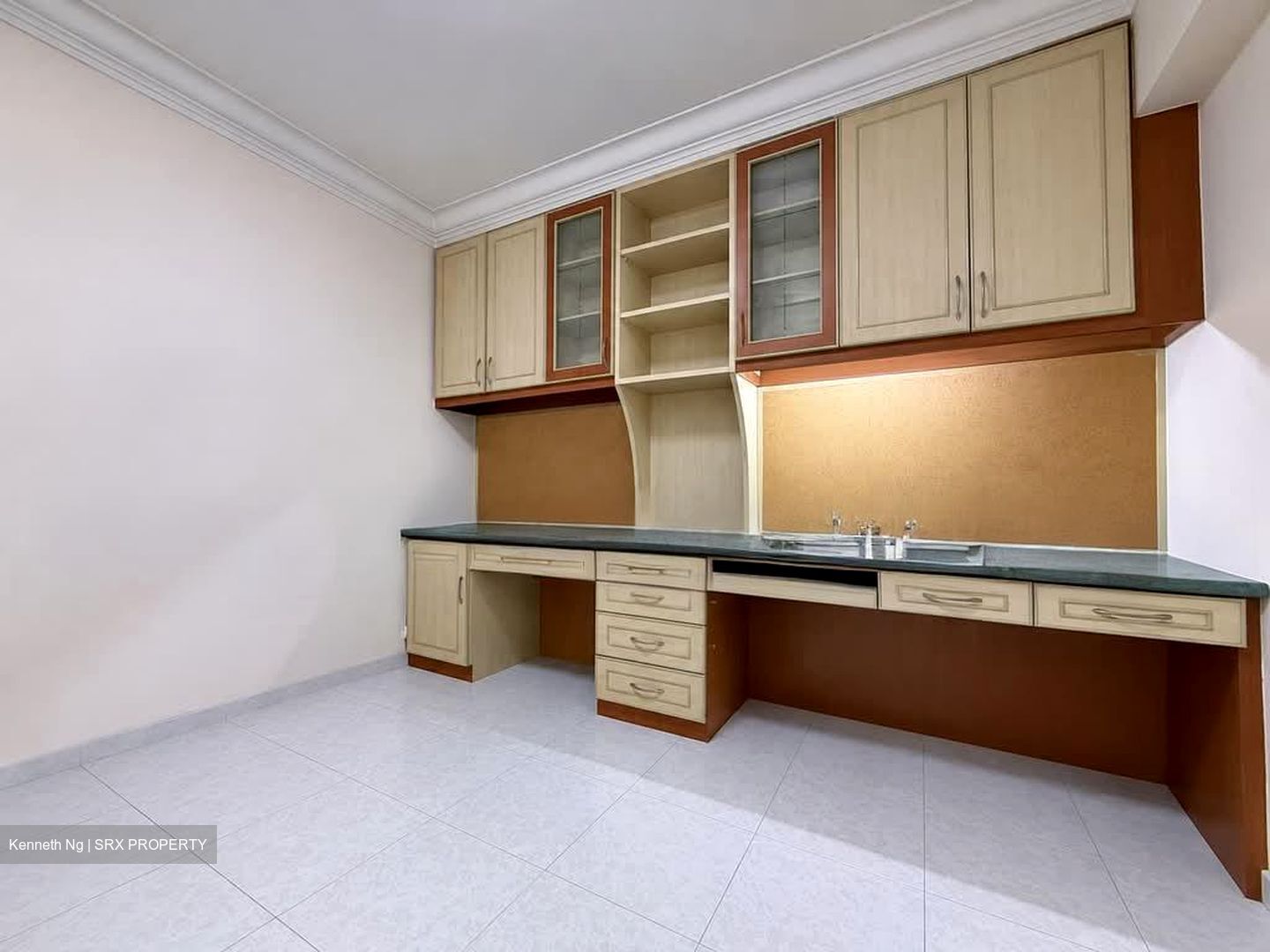 Blk 827 Jurong West Street 81 (Jurong West), HDB Executive #591519651